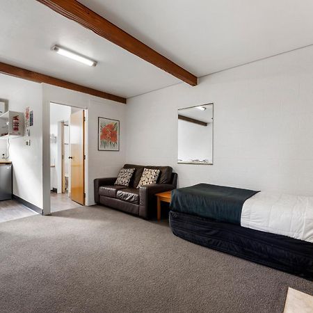 Coachman'S Lodge Motel Whanganui Extérieur photo