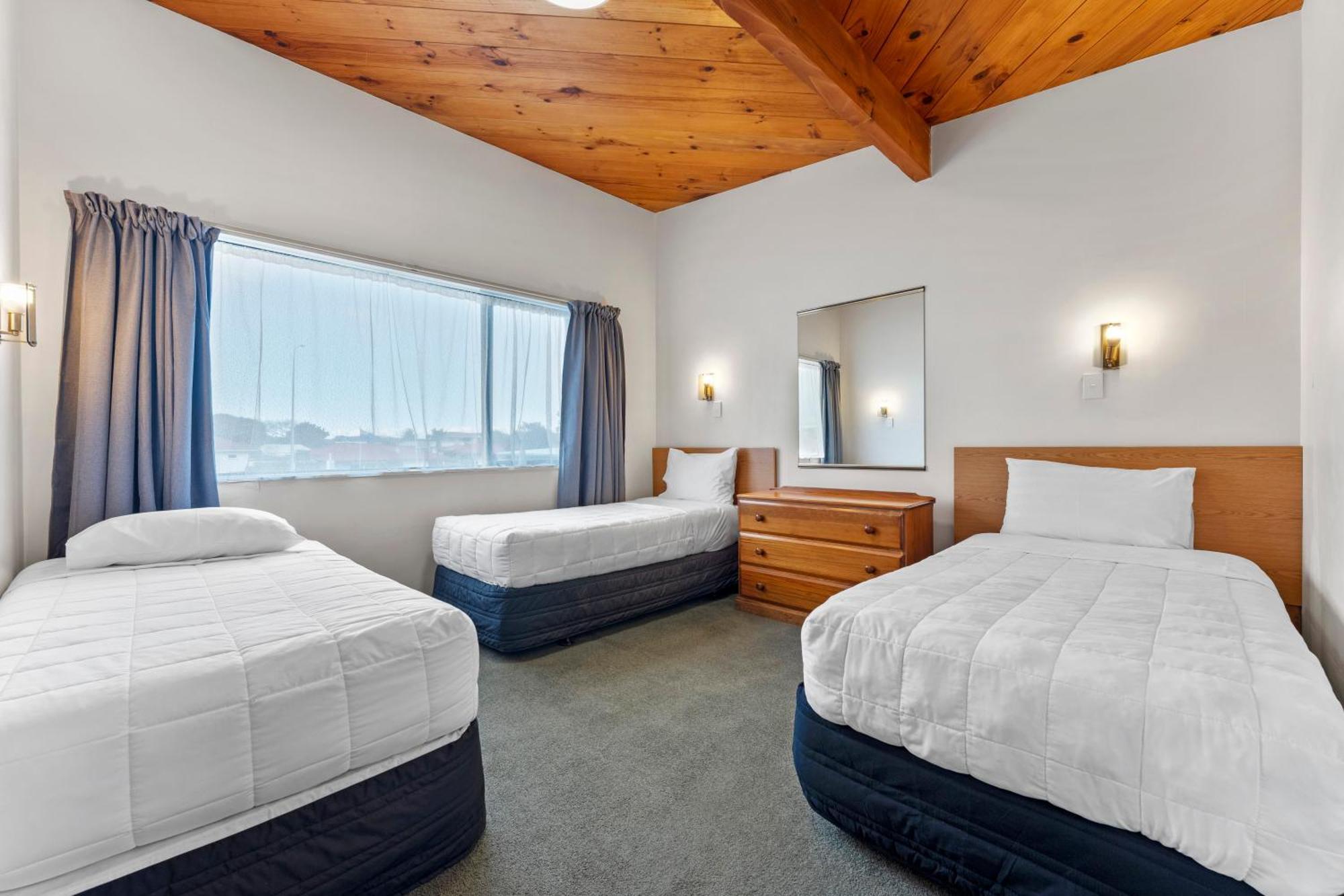 Coachman'S Lodge Motel Whanganui Extérieur photo