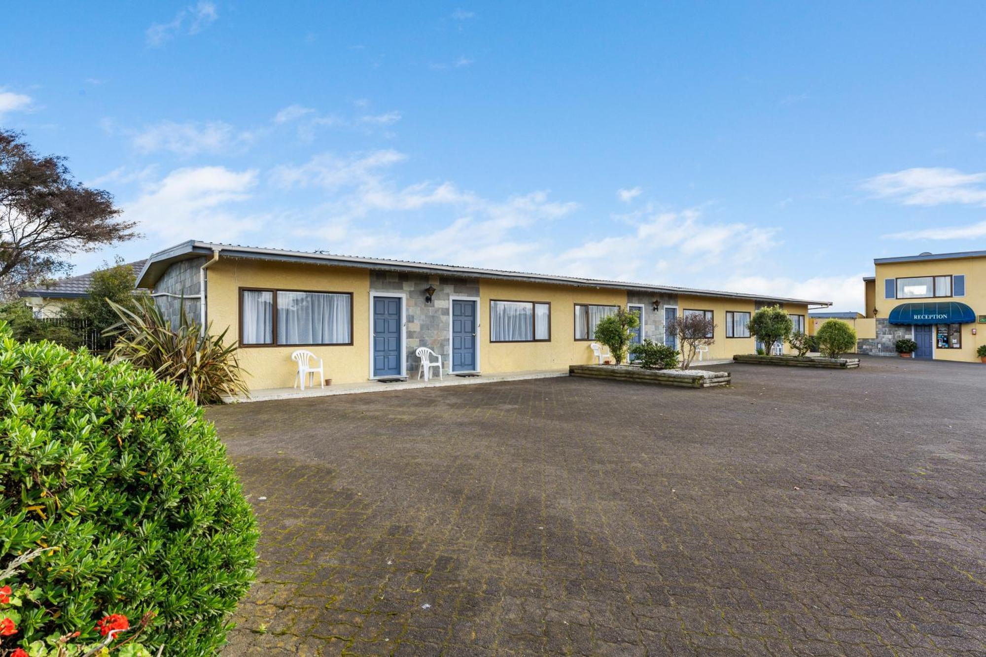 Coachman'S Lodge Motel Whanganui Extérieur photo